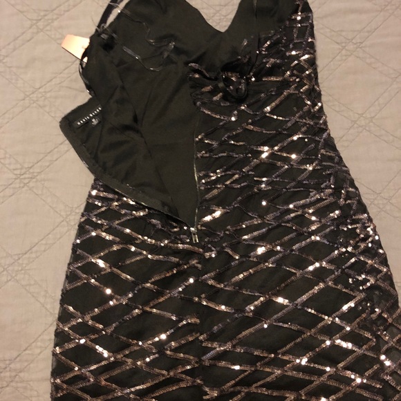 Mini black sequin dress - Picture 6 of 8
